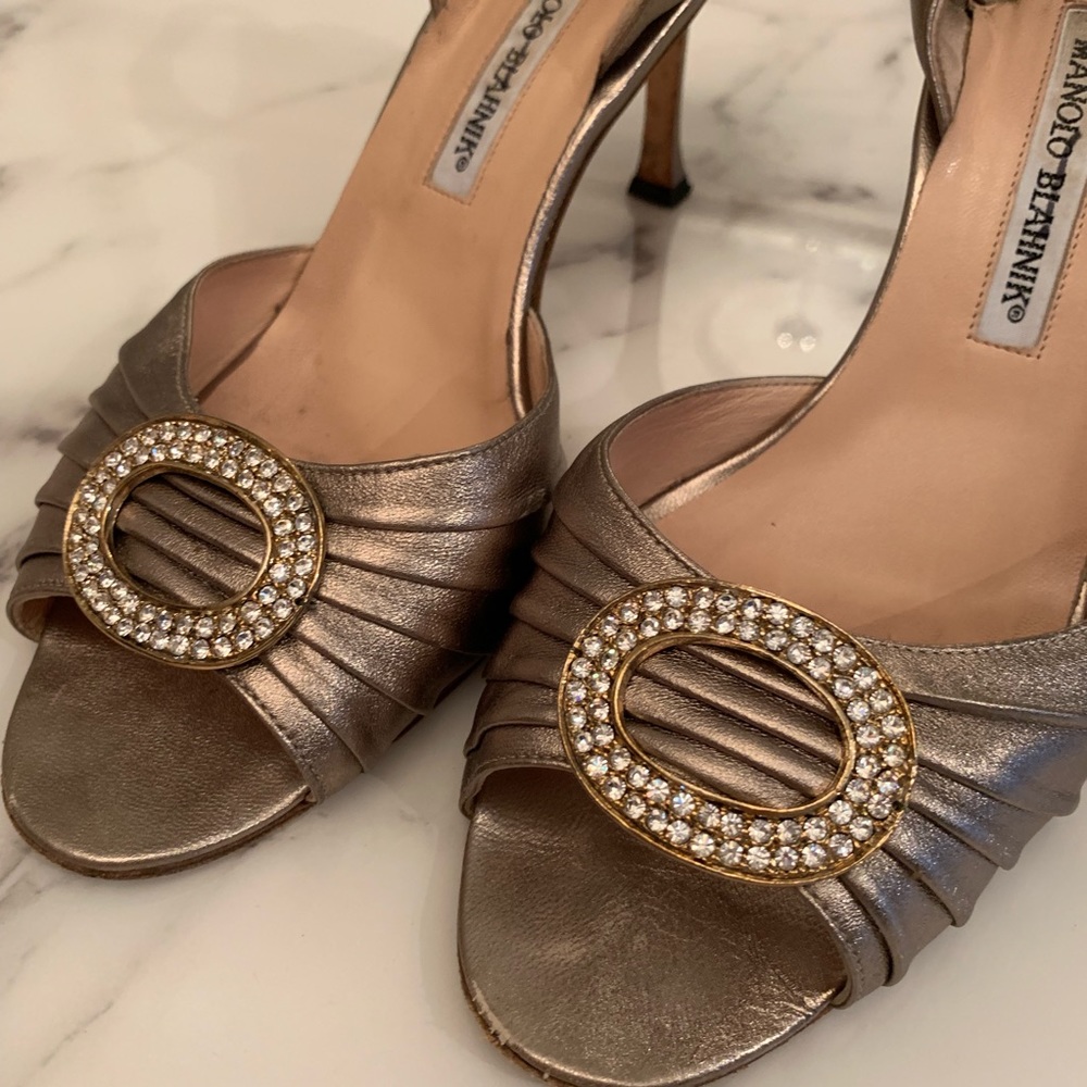 Manolo Blahnik open toe shoes size 41